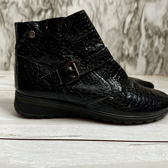 IMAC Croc Embossed Patent Leather Side Zip Booties Sz 39 US 9 Made In Italy - Picture 12 of 13